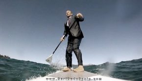 Executive Surfing SUP world