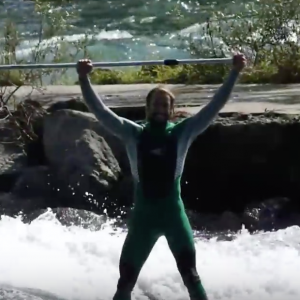 Riversurfing Bremgarten - River Wave SUP