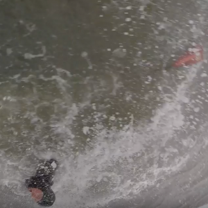 SUP SURFING big swell + big wind equals BIG DANGER