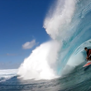 SUP Surfing Keahi de Aboitiz Reef & Beach