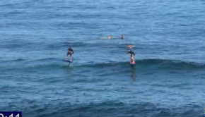 Foil Surfing 3 Waves In a Row - Ho'okipa Beach