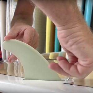 SUP TIPS - Installing Paddleboard Fin Set