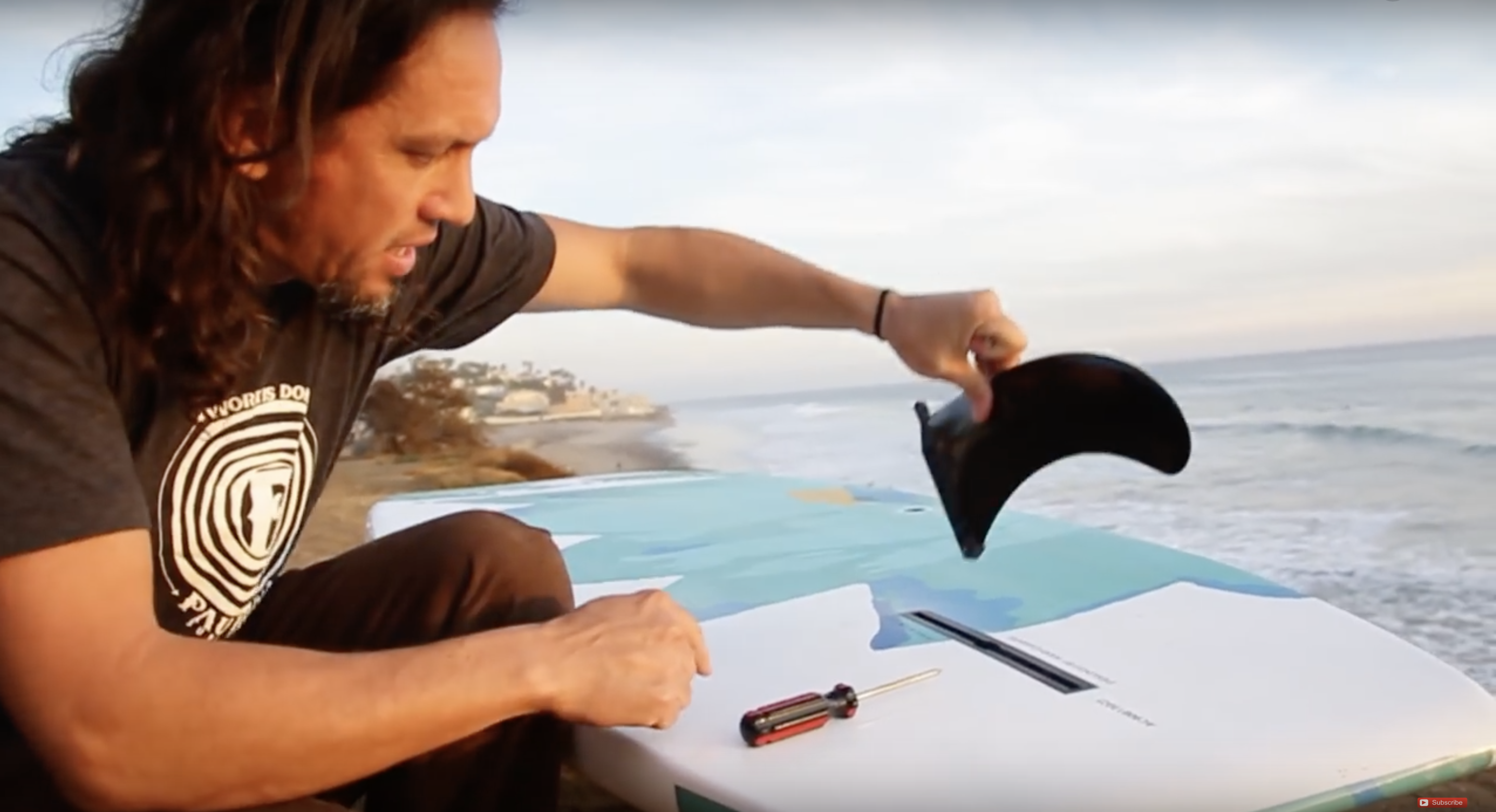 How To: Install a Fin Into a Stand Up Paddle Board