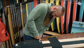HOW TO : WAX YOUR LONGBOARD SUP