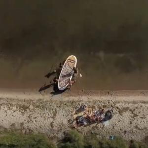 Paddle Boarding Giant iSUP in New Zealand: Pau Hana Oahu Nui