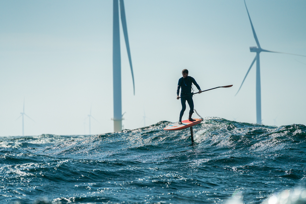 The Kattegat ocean between Denmark and Sweden offered lots of resistance and challenge as the 27-year-old paddle surfer Casper Steinfath foiled across the ocean on Sunday as the first person ever.